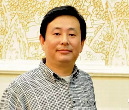 ʦ
